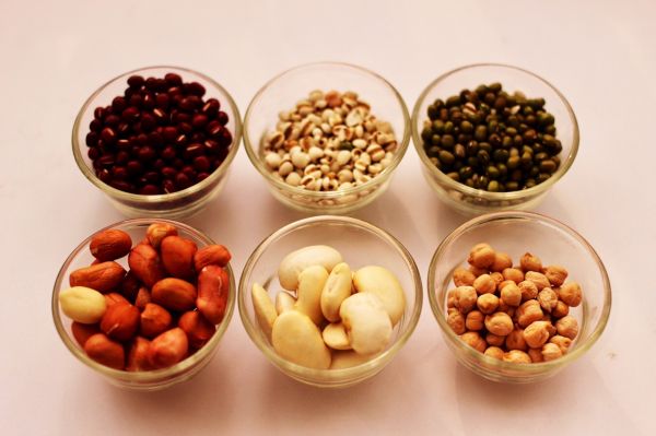 熬八宝粥放醋是不是熬得烂一点,熬八宝粥要放盐吗