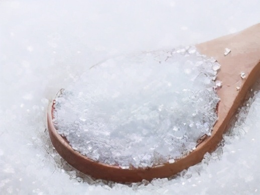 水泥加了白糖会不会变成液态水泥,水泥里加白糖对水泥有影响吗