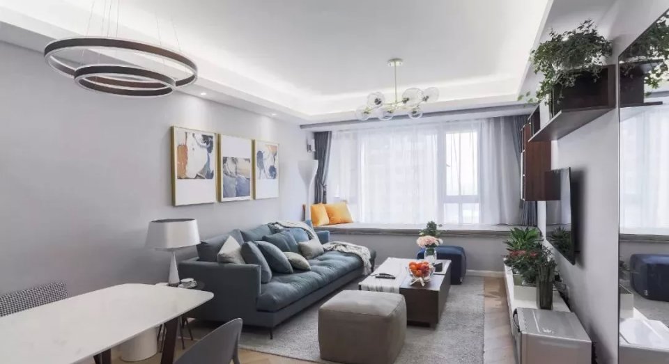 灰色调极简风格,灰色搭配设计风格