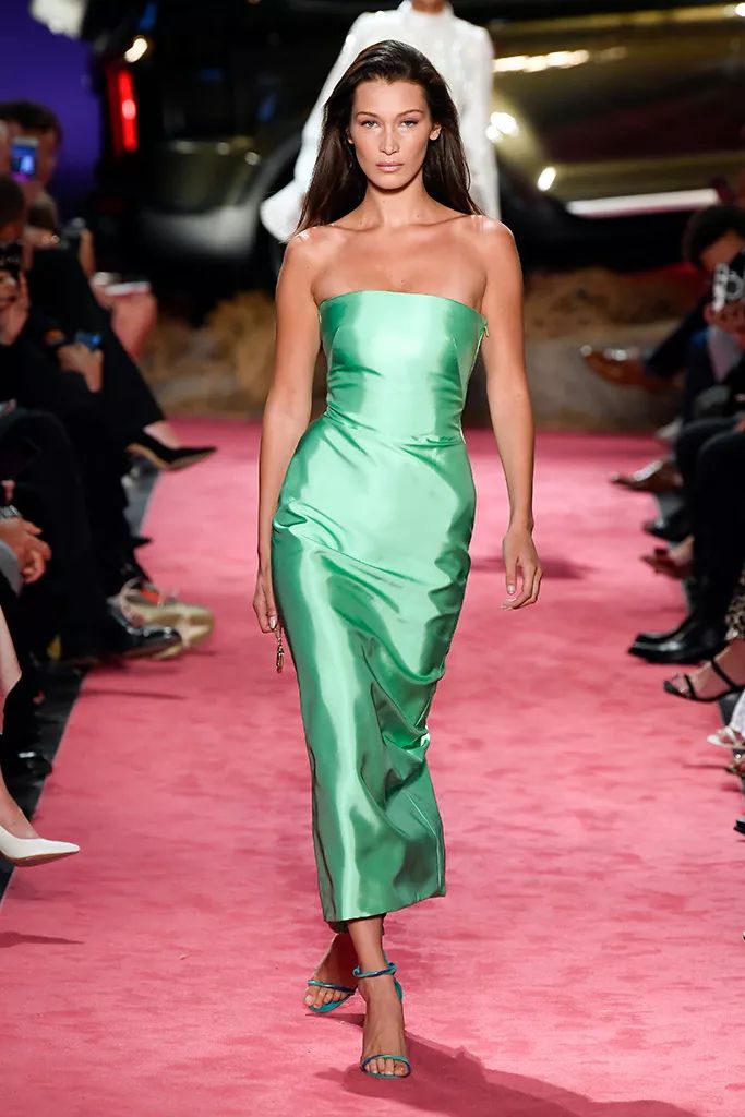 努力变优秀成为更有价值的人,努力变得优秀才会遇到更优秀的人