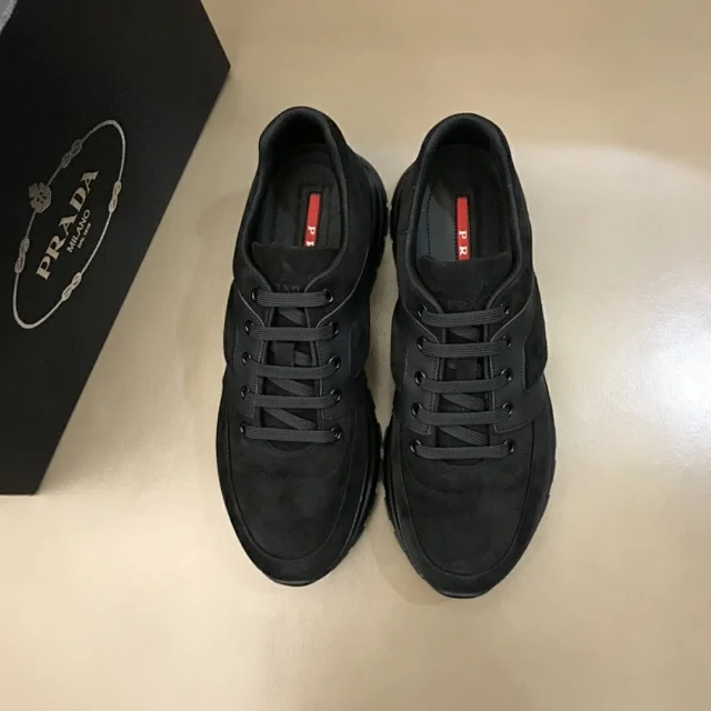 普拉多黑武士多少钱一辆,普拉达黑武士最新款