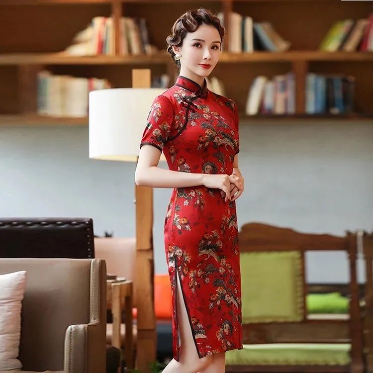 桑蚕丝旗袍高端大气上档次的,高贵气质桑蚕丝旗袍