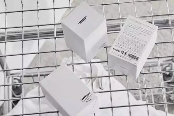 让全国人民疯抢的优衣库,让全国人民疯抢的优衣库t恤