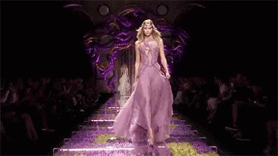 老狐狸林德沃女士，她一个媚眼让女人都能沉迷