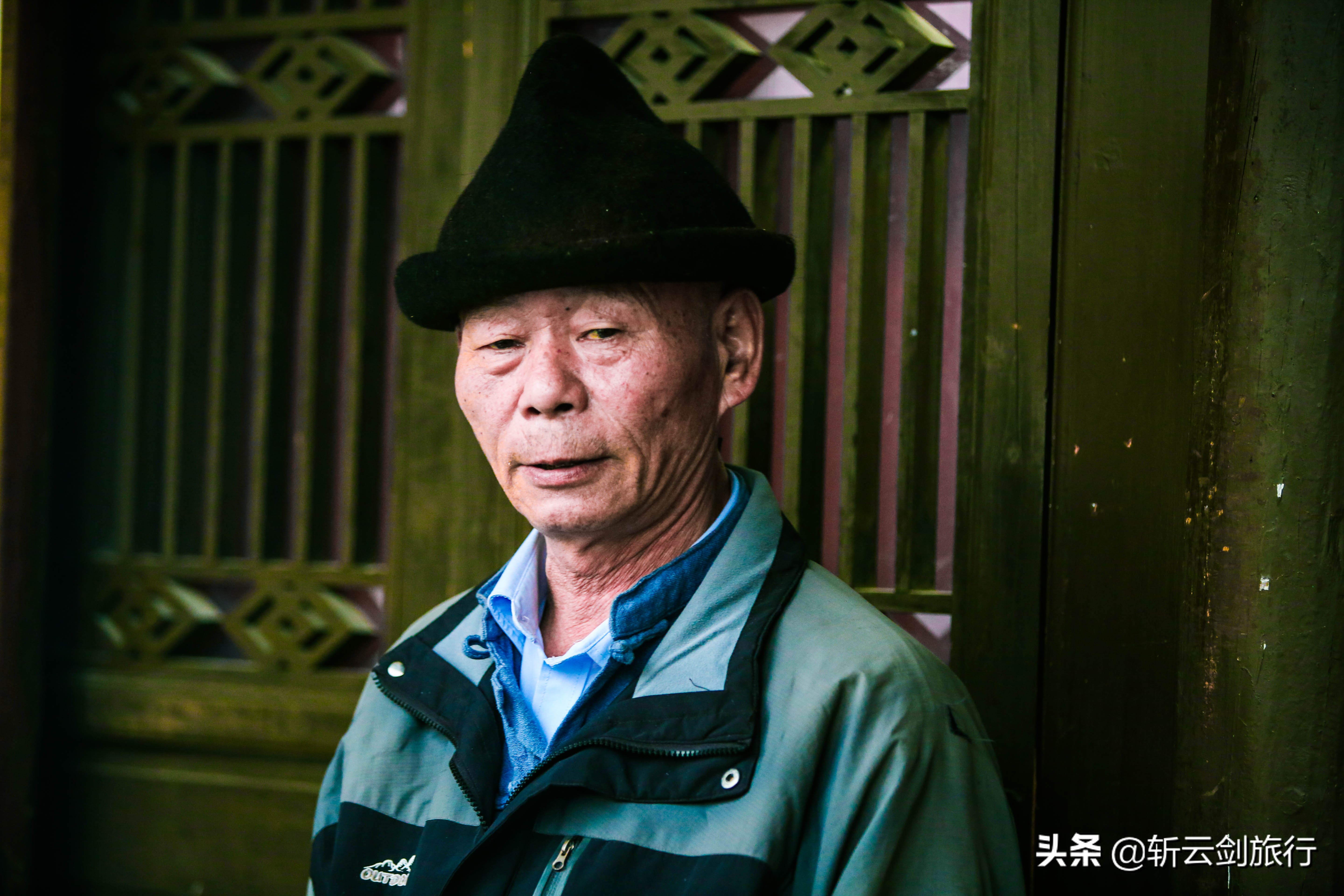 山常青水长流,山常青水长流歌词