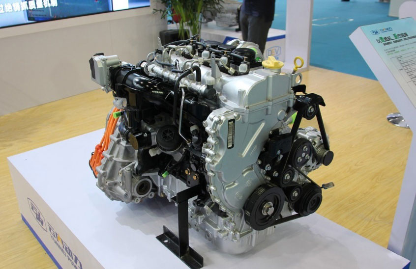 德威d19发动机102马力百公里油耗,云内德威d19和全柴485哪个机器好