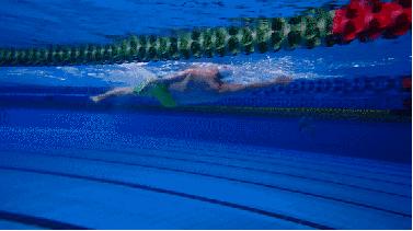 游泳的十大好处大家可以看下,游泳对身体健康都有哪些好处呢