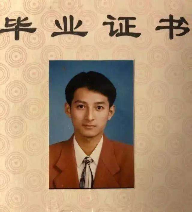 从开始到现在李维嘉,李维嘉以前的样子