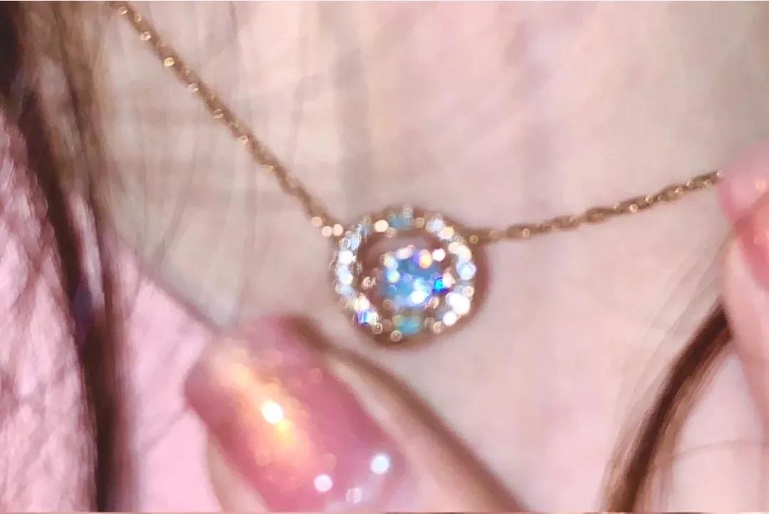 214情人节礼物送什么好,214情人节送女友什么礼物好