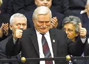 1989年东欧剧变：第一个倒下“多米诺骨牌”的波兰