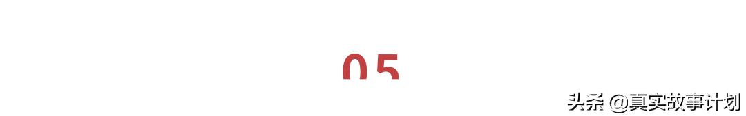 90后小伙在网吧住桥洞,二十来岁的他们住在网吧