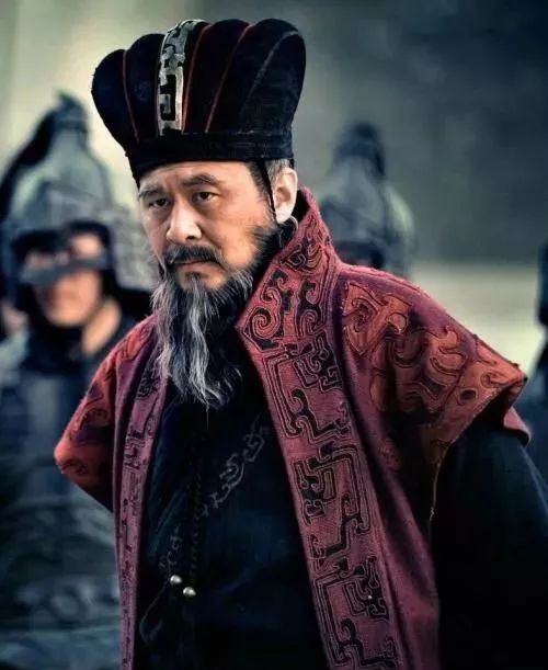 少年看不懂却成了剧中人,三国历史上真正的曹操与诸葛亮
