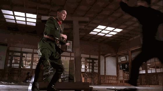 李连杰成龙真实打斗片段,经典武侠李连杰打斗片段