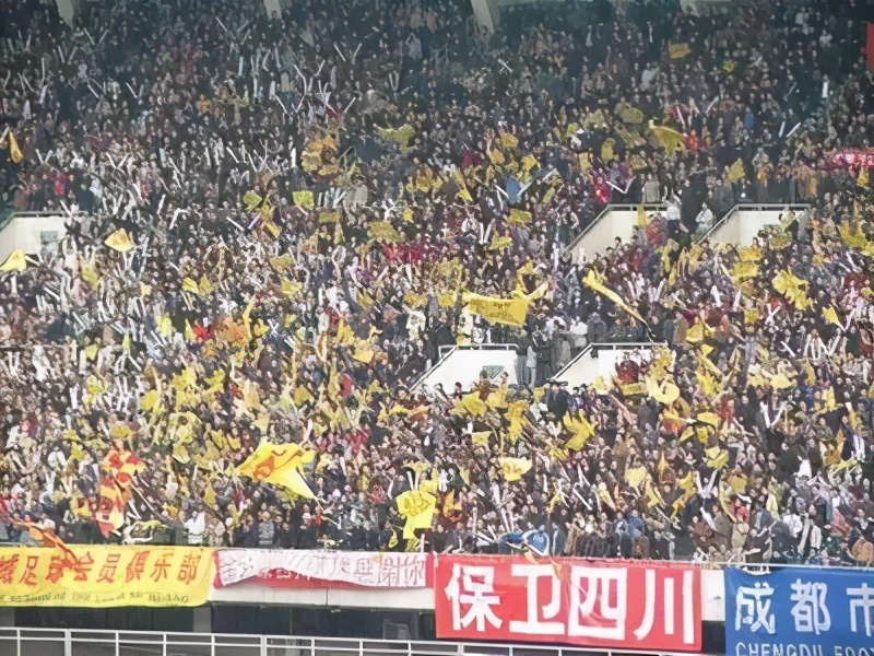 没有对比就没有伤害冬奥,没有对比就没有伤害国足后卫