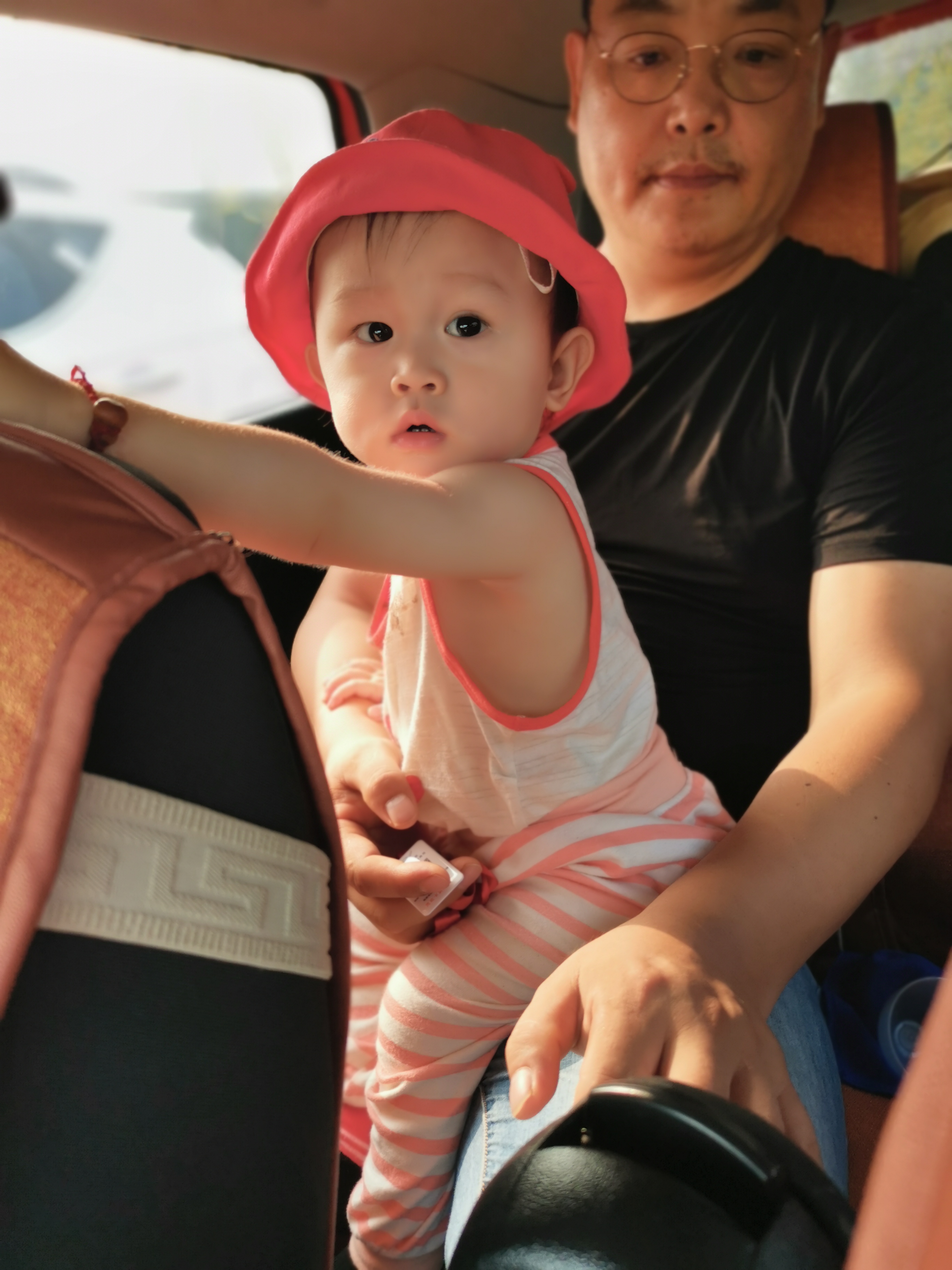 宝宝拉肚子发烧38度多怎么处理,婴儿拉肚子发烧反反复复怎么办