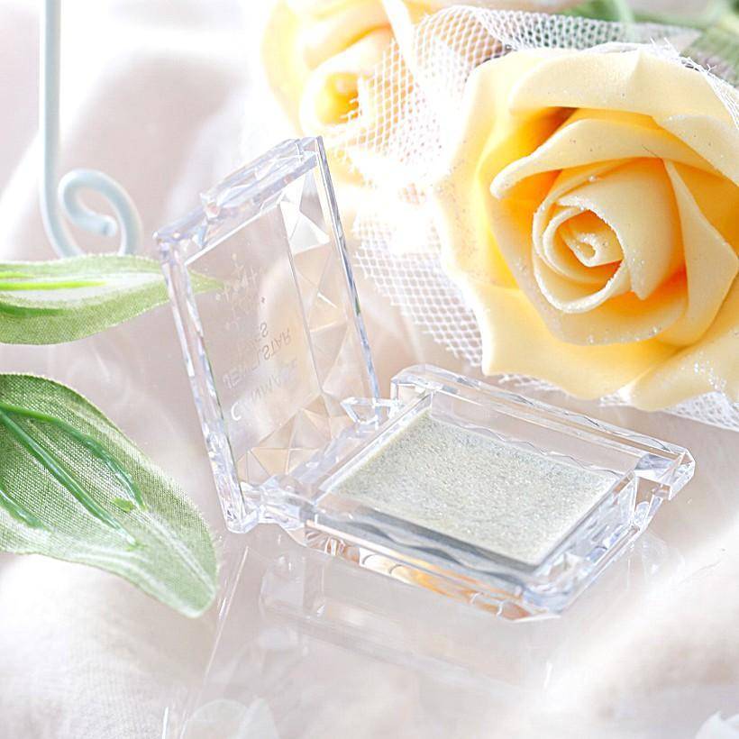 眼睛比较敏感用什么质地的眼影,眼睛凸买什么色的眼影