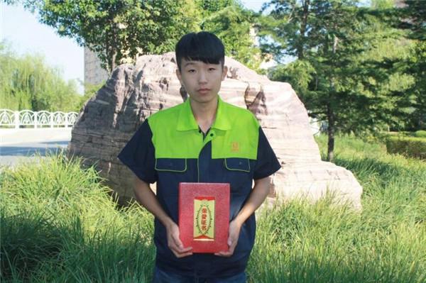 青春逐梦创业成就未来感想,职业技术学院匠心筑梦