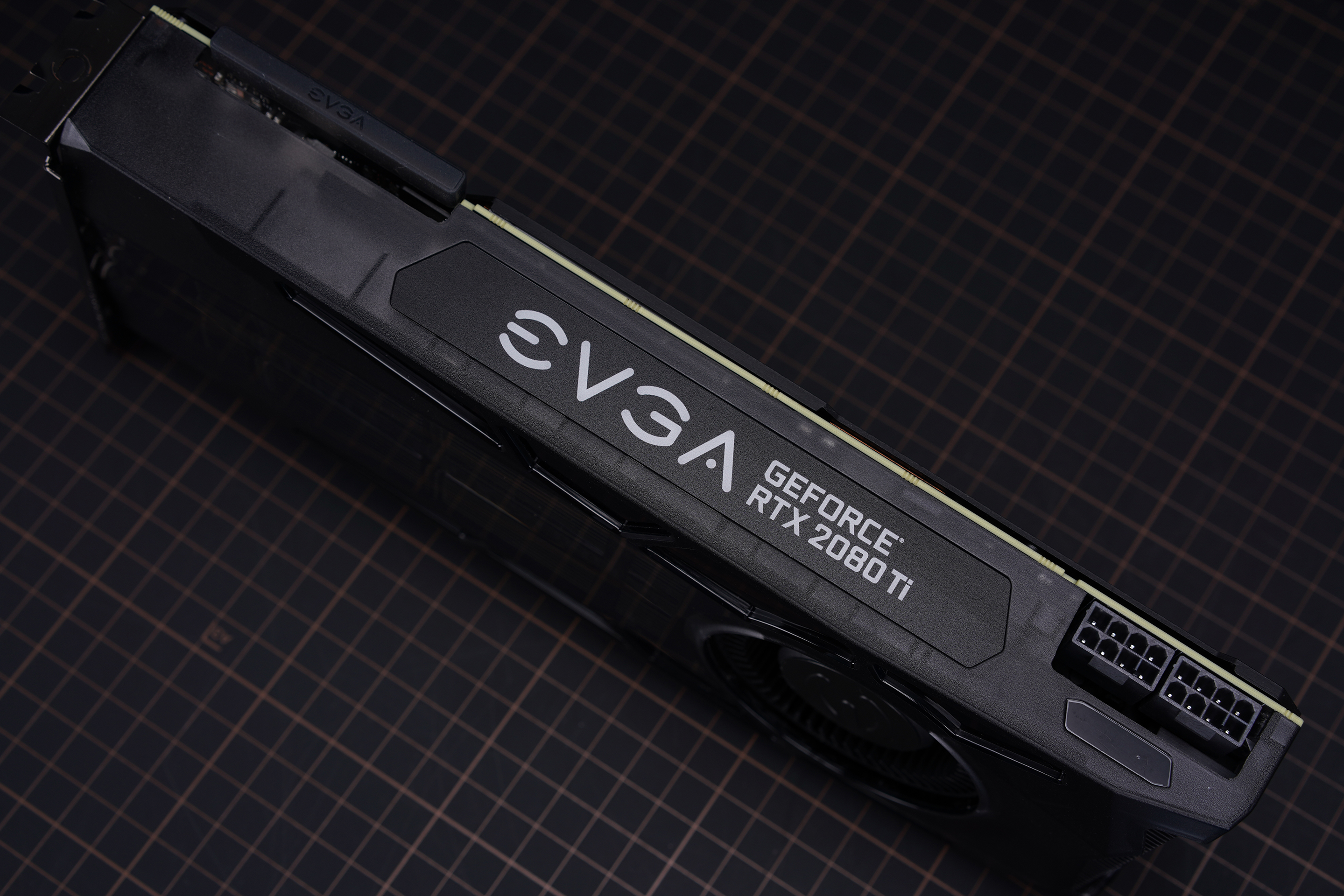 外星人游戏主机值得买吗 (有主机的外星人游戏本)