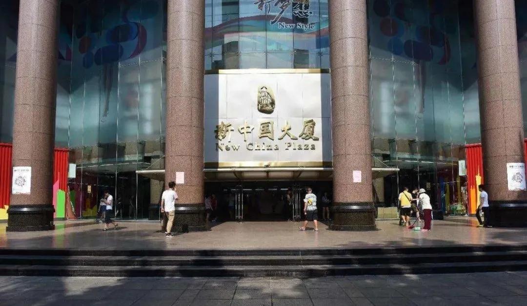 广州各大服装批发市场,广州市十大衣服批发市场