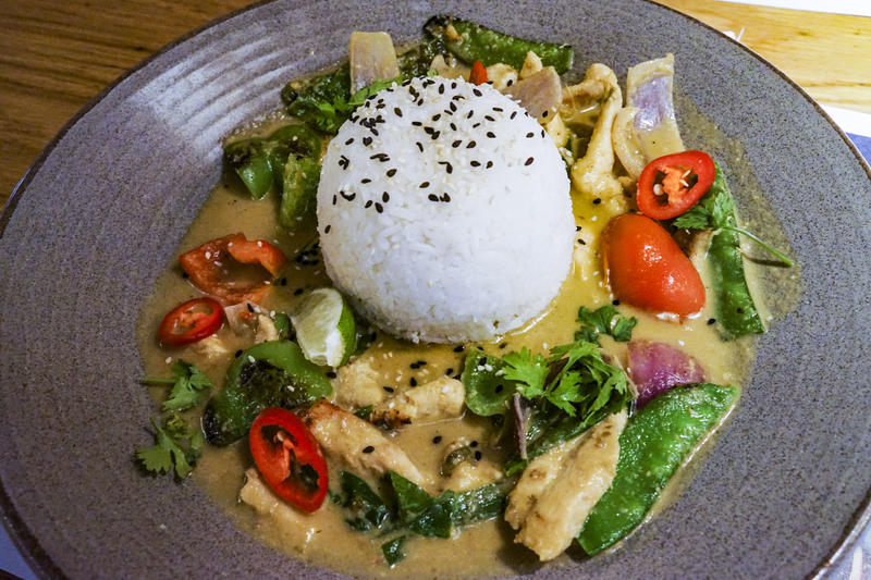 沙漠浪漫之旅迪拜,从天空进入海底