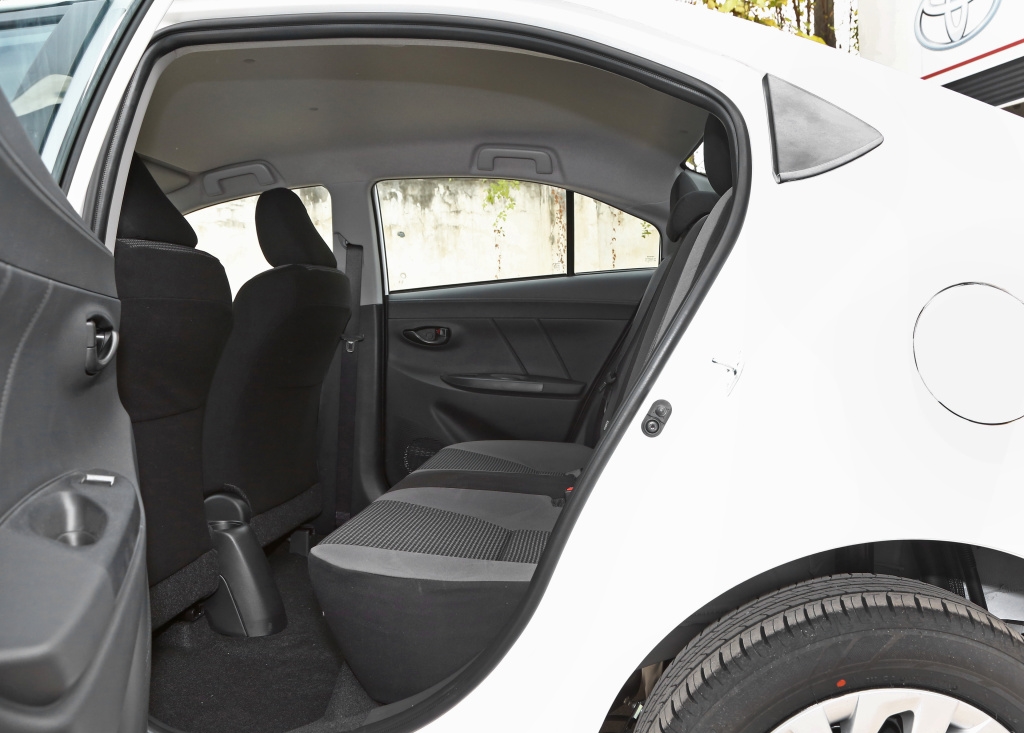 省油耐用的家用车威驰,丰田威驰车皮实耐用不