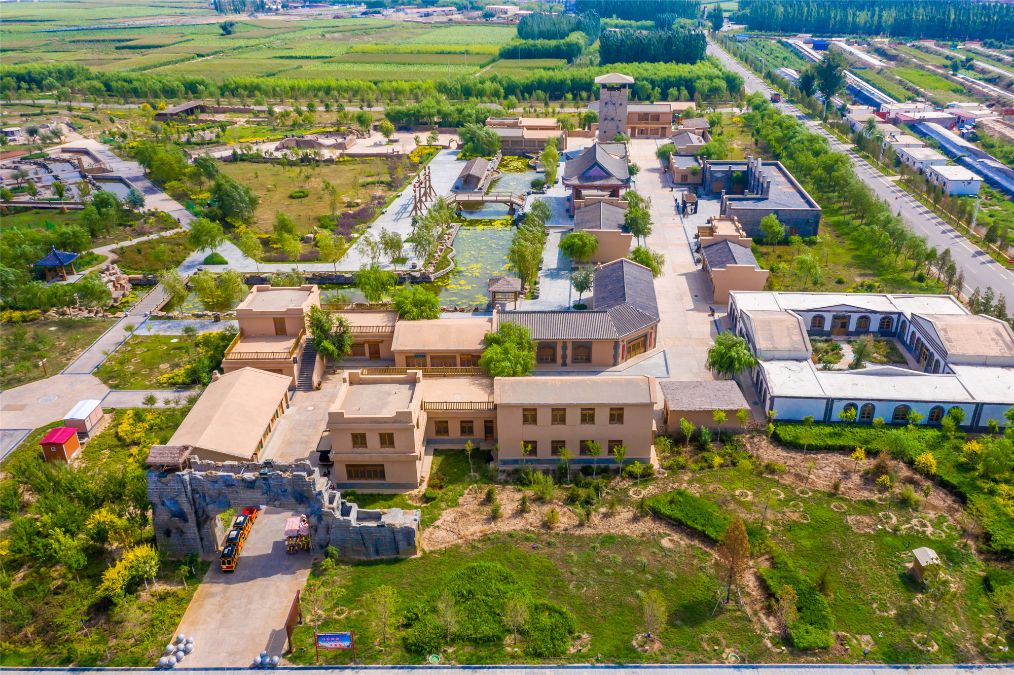 她是滔滔千里黄河的宠儿,阴山之下、河套之上的掌上明珠