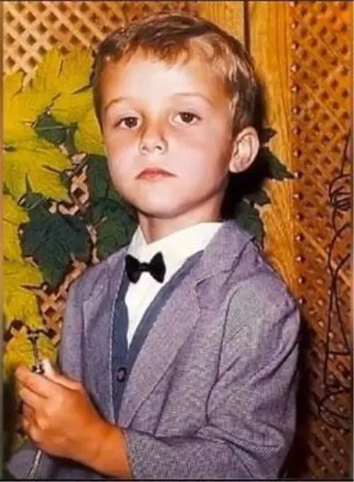 足坛巨星全部介绍,足坛巨星全员图