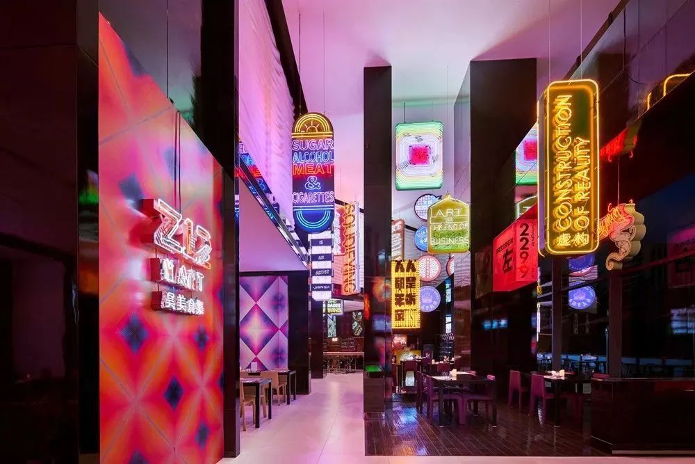 住进风景里民族风情酒店,入住高颜值酒店的感觉