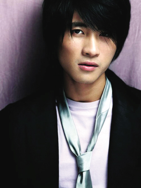 年轻时的韩寒现在怎么样了,韩寒的另类成长给我们很多深思