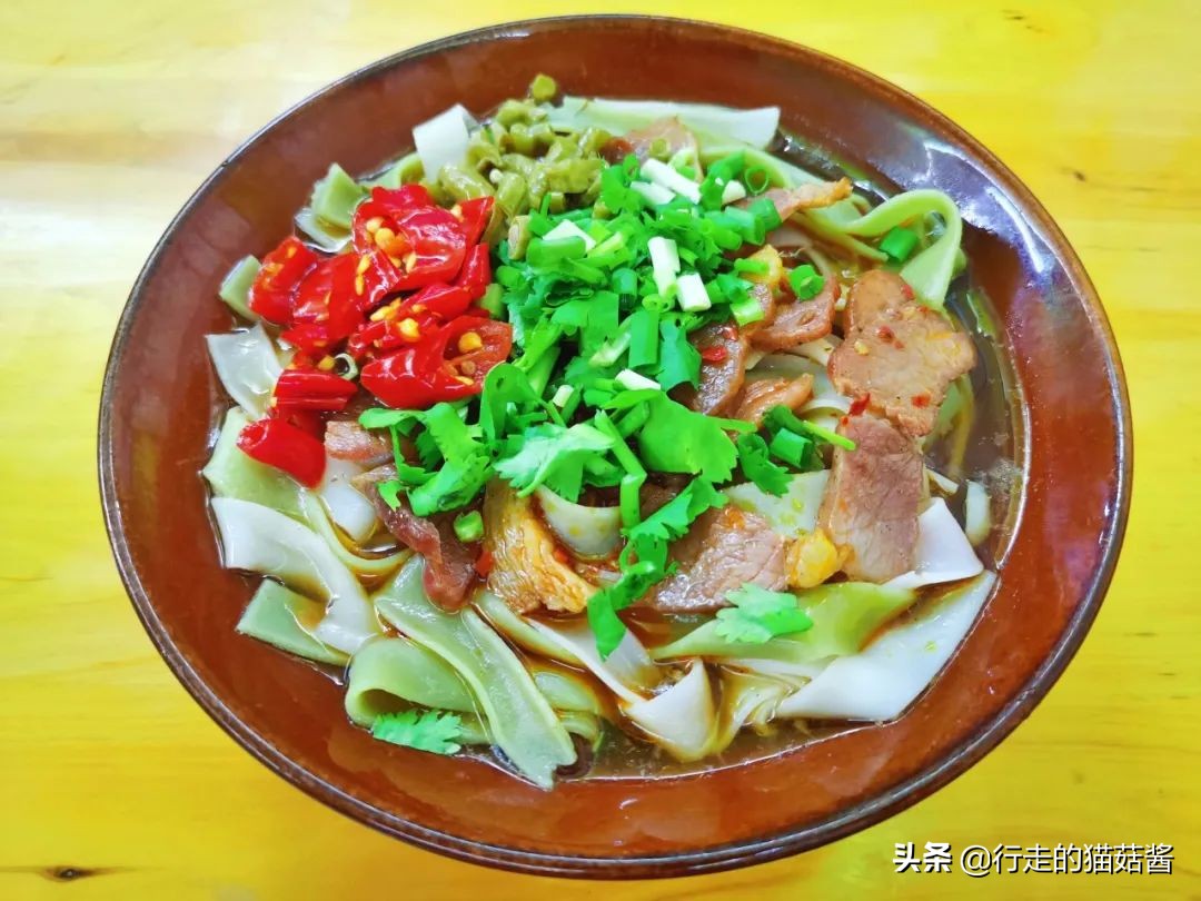 边城是沈从文笔下一座美丽的小城,沈从文笔下的边城讲的是哪里