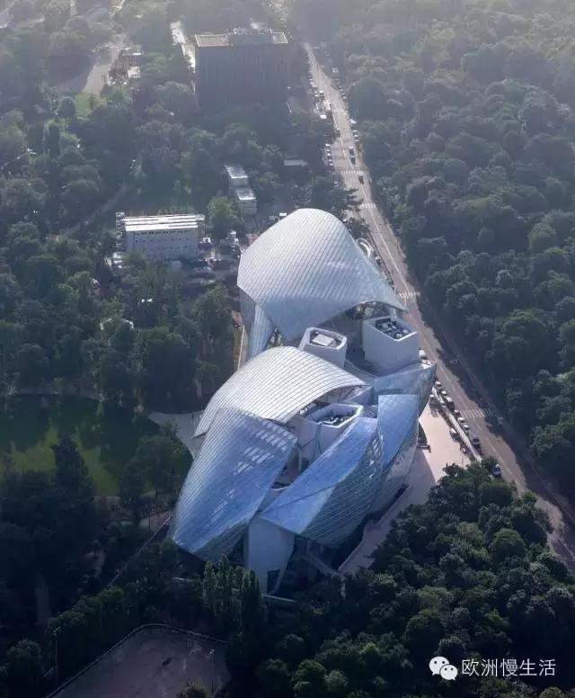 去法国买lv最好买哪个款,去法国旅游买lv