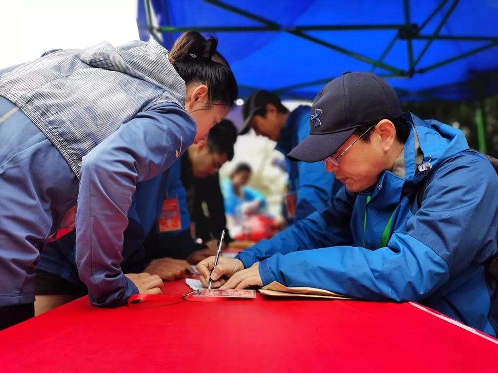 常熟市中学登高活动,迎新年登高活动