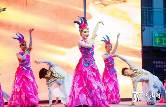 2020年新疆的夜生活,新疆夜生活美食风情