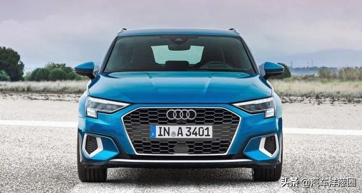 宝马换新车标了！蓝天白云帅炸，以后黑白标只代表低端宝马车主？