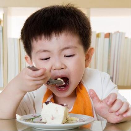 如何做四岁孩子的饭,四周岁的孩子不好好吃饭