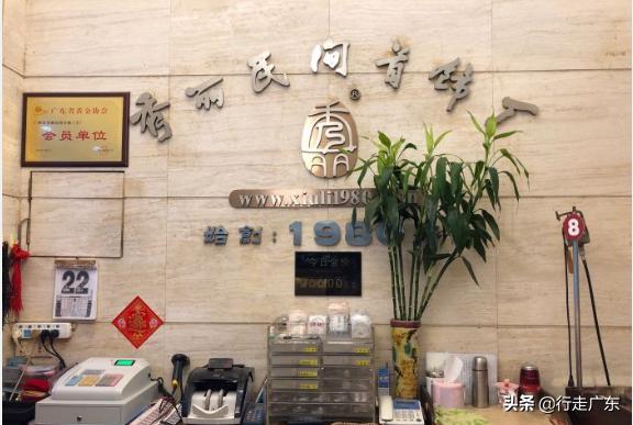 一开就是40年,这家态度超级差的民间银饰店总是人满为患