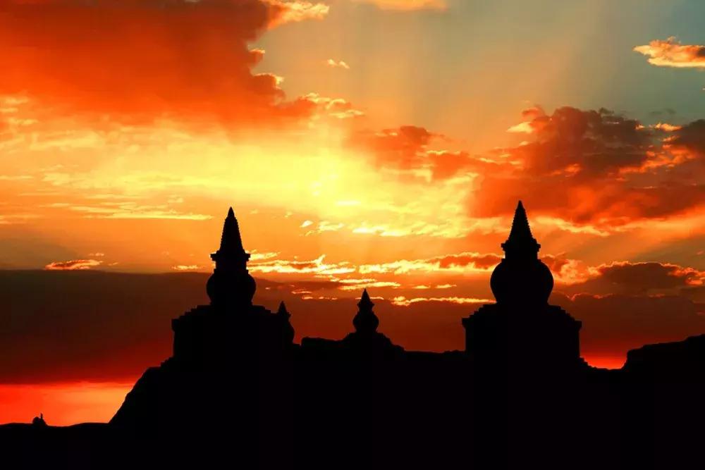 额济纳旅游自由行攻略,额济纳旗旅游最佳省钱攻略