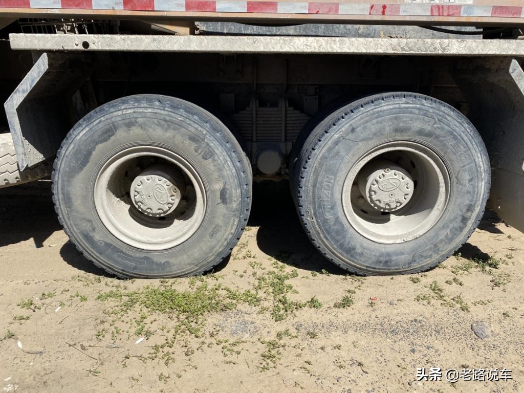 远看五十铃,近看是欧曼——欧曼9泵车