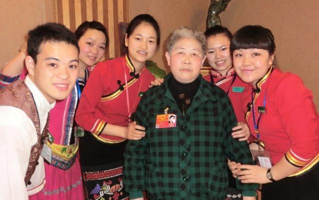 老干妈创始人陶华碧为什么不辣呢,老干妈陶华碧是否缺钱