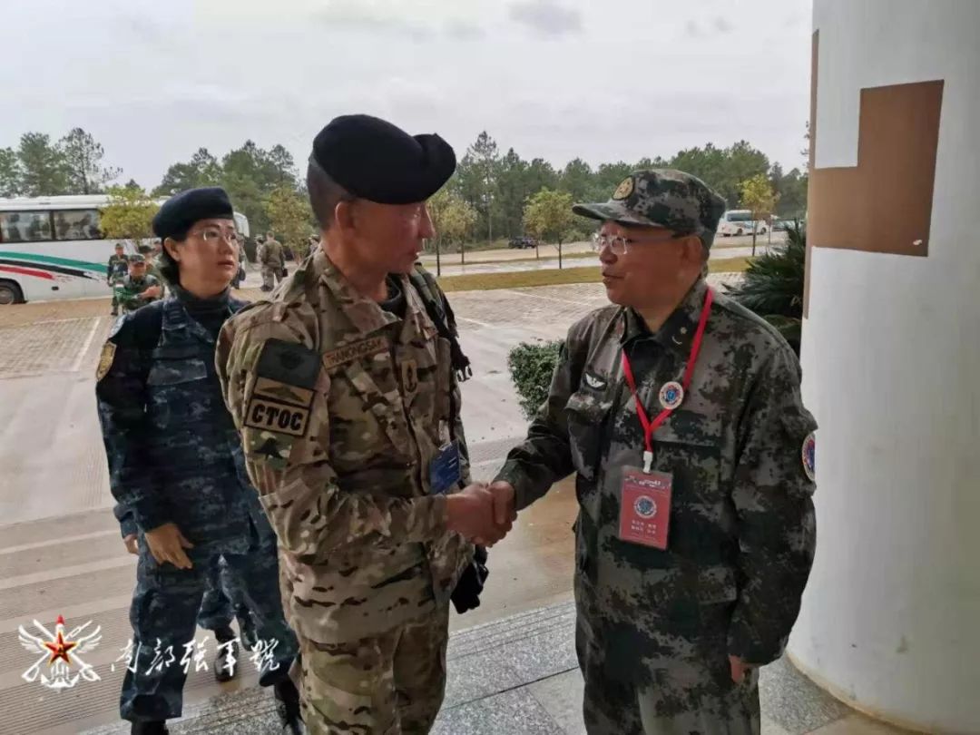 军事外语人才搭建多国联演“语言桥”