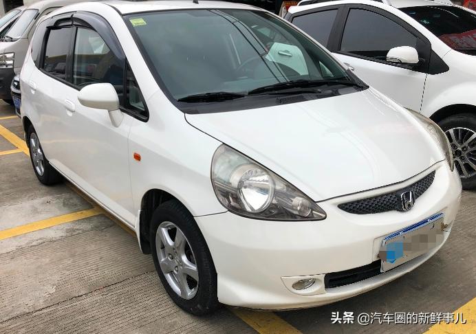 一万块人民币能买什么,一万块可以买到什么二手车