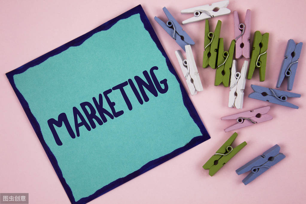 老师的隐性推销：业余时间做微商，有人推销画笔，学校推荐培训机构