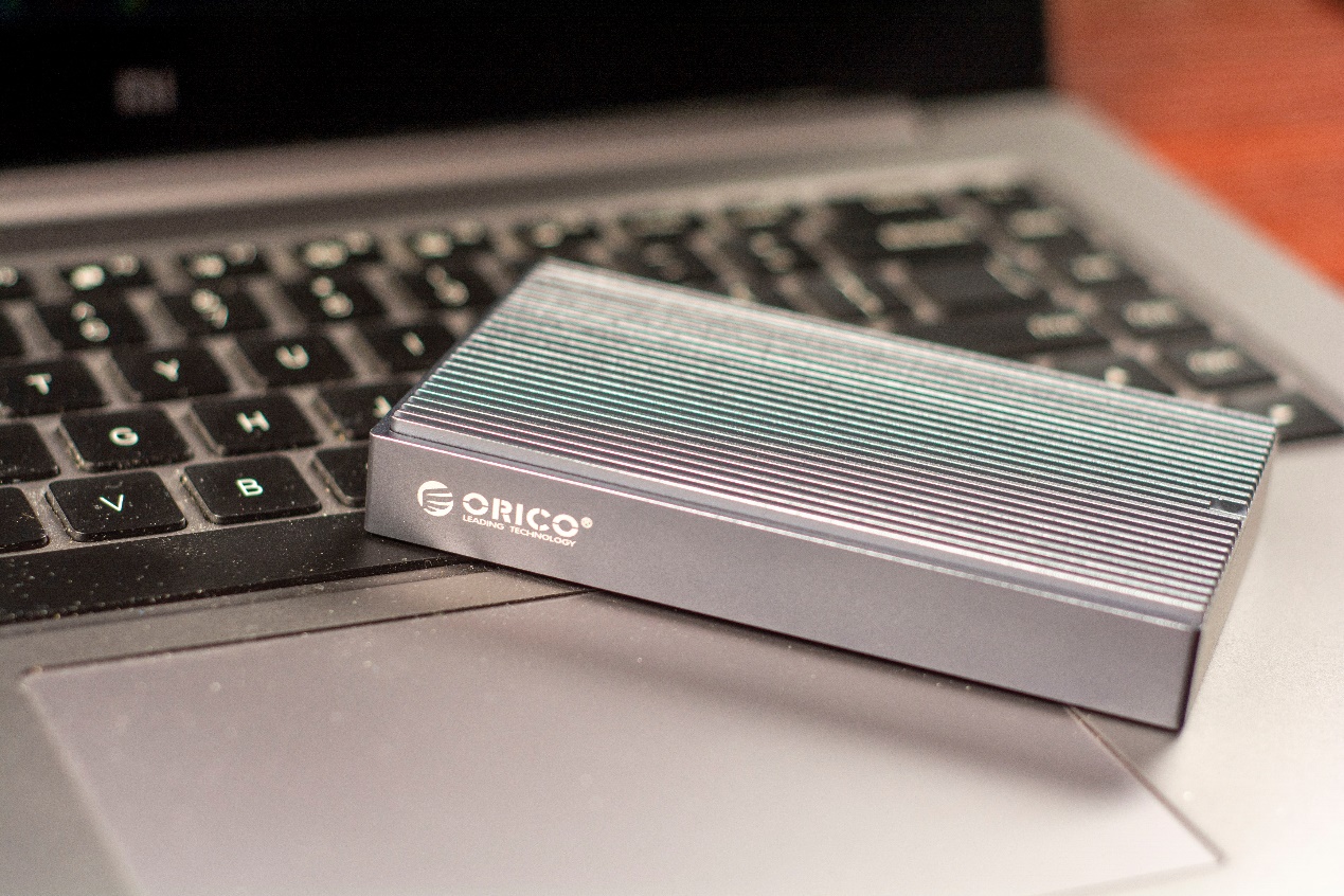 奥睿科雷速固态硬盘,奥睿科usb4.0固态硬盘盒测评