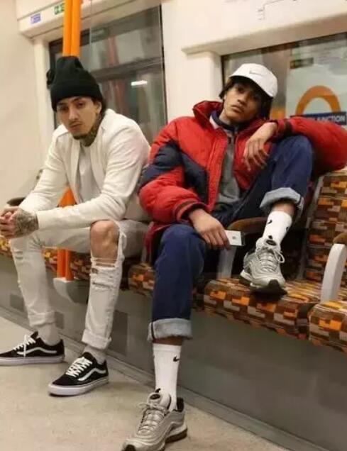 想要秒增十厘米？那这条九分裤你一定不能放过