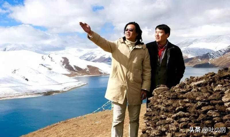 致敬豪情英雄,致敬英雄中华儿女