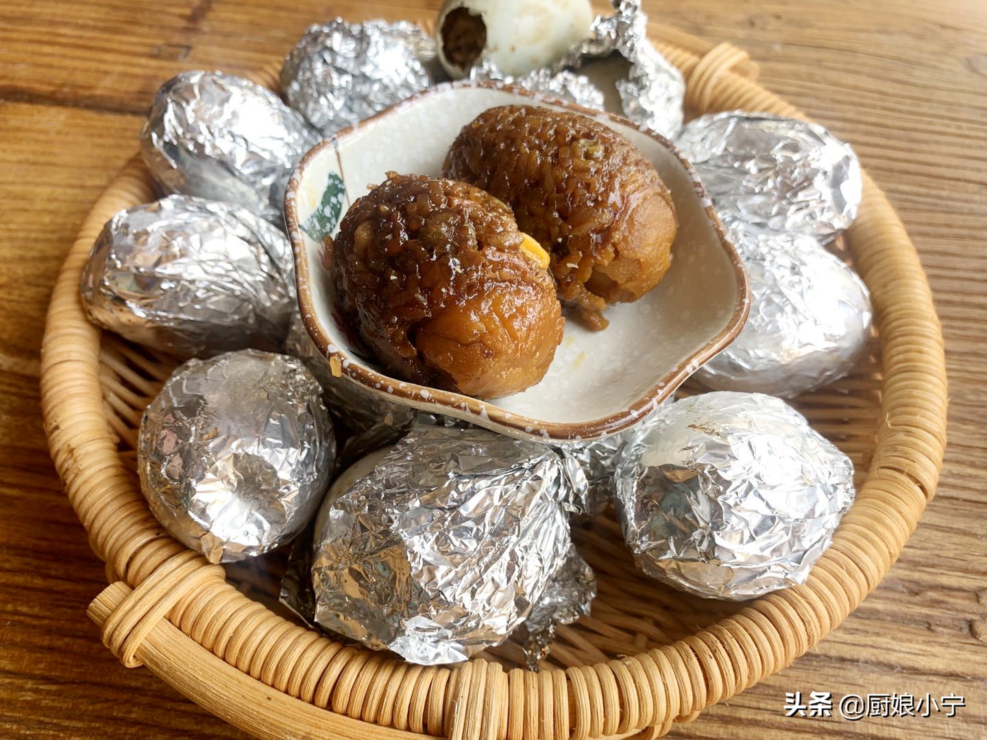 如果摆摊的话卖什么比较好,适合新手摆摊卖的小吃教程