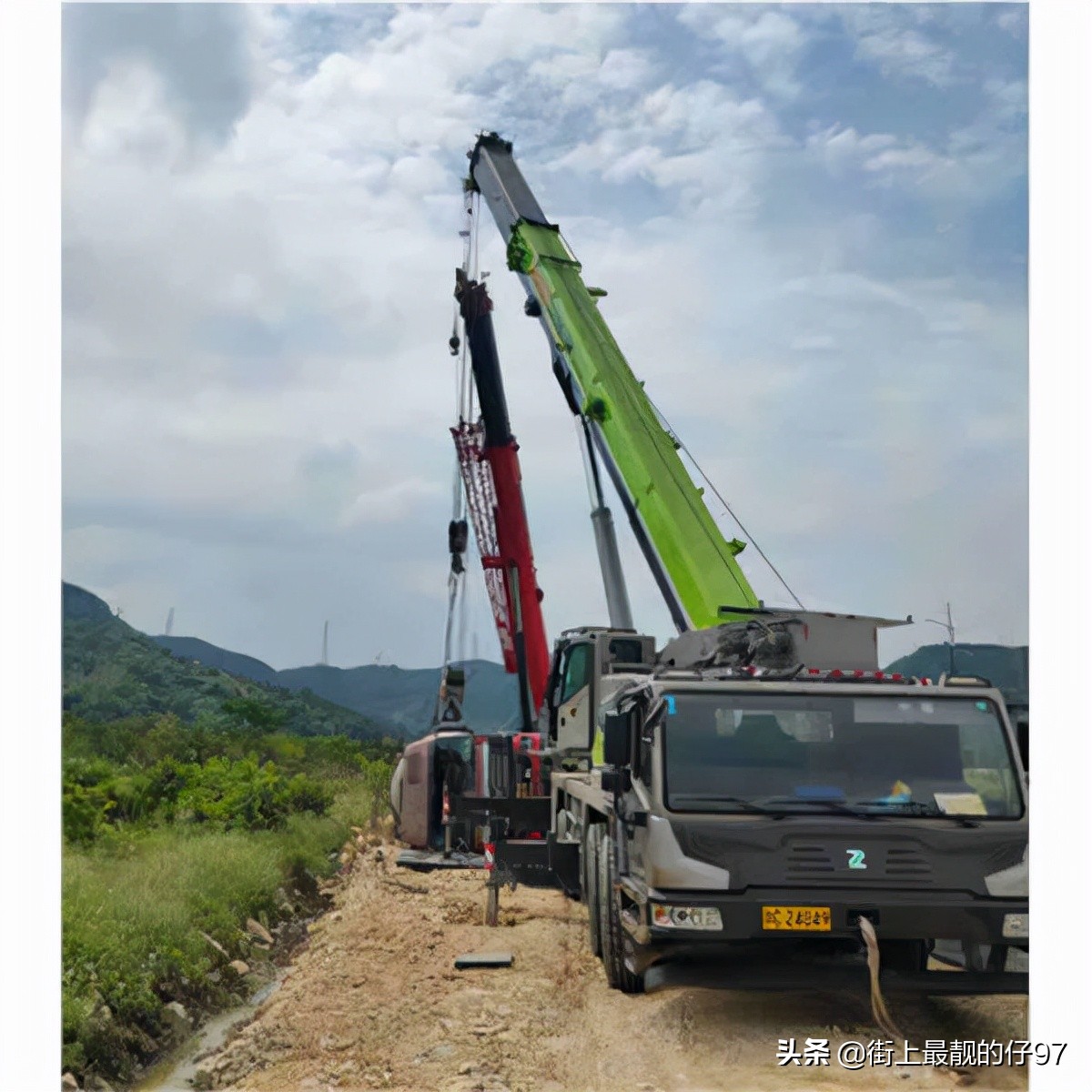 汽车吊操作证在哪报考需要多少钱,想要开汽车吊要考什么操作证