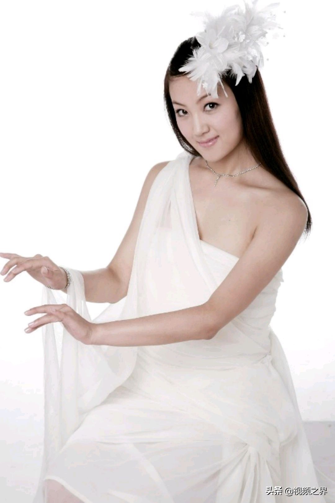 两“王”成一家，舞台创“奇迹”。