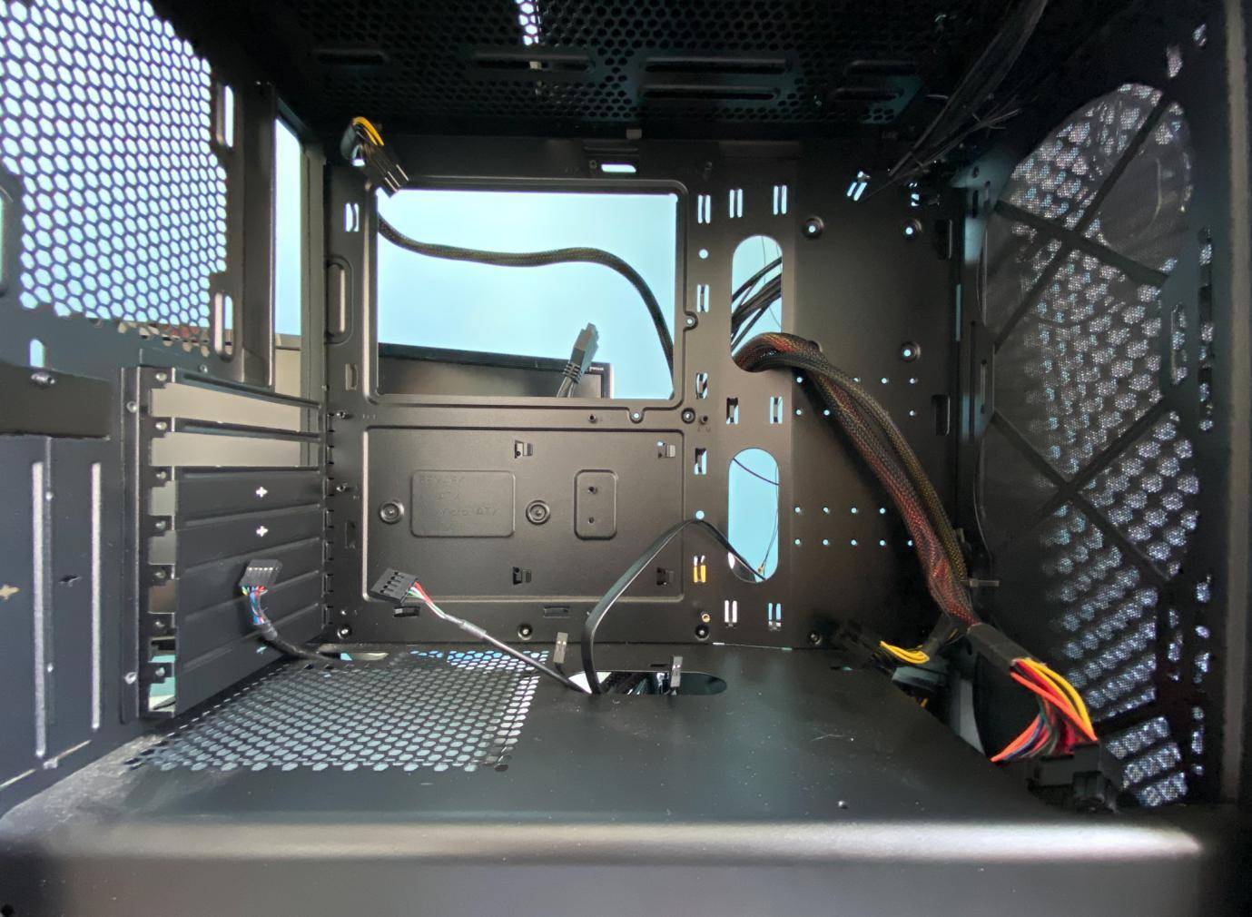 cpu可以装在任何主板上吗,cpu只要插在主板上就不用拔了吧