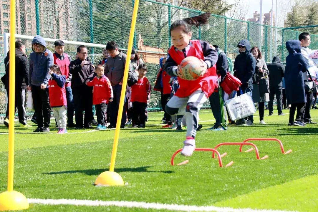 3月29日足球赛,幼儿足球正式比赛